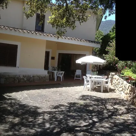 Bed & Breakfast Antichi Aromi Capoterra